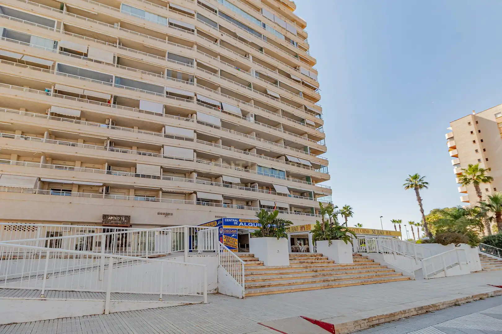 Vista exterior de Apartament de lloguer en Calpe / Calp amb Aire condicionat, Piscina i Rentadora