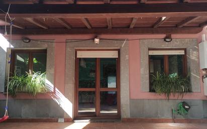 Casa adosada en venda en Berrobi amb Terrassa i Balcó