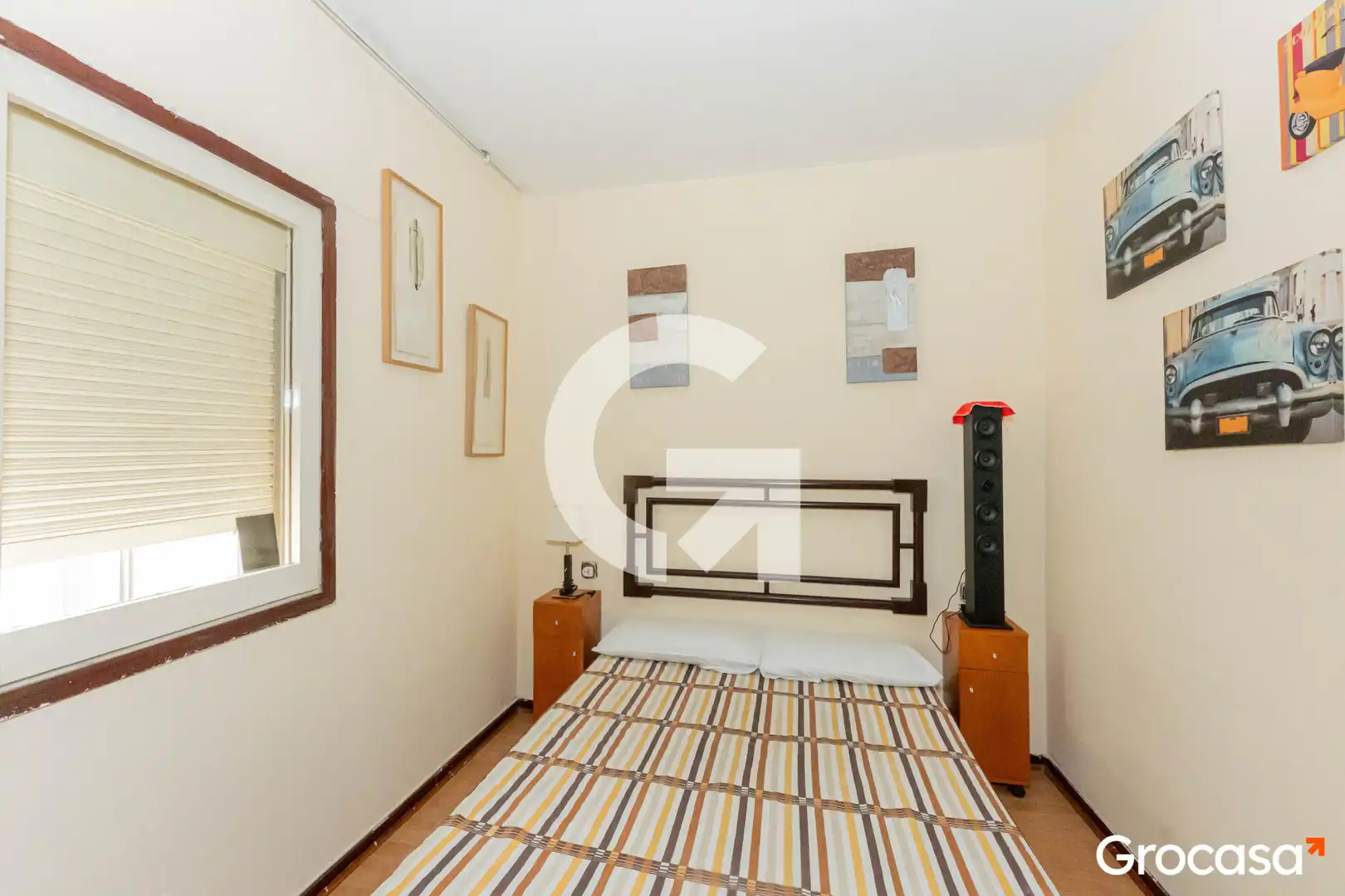 Bedroom of Flat for sale in Cornellà de Llobregat  with Air Conditioner, Storage room and Oven