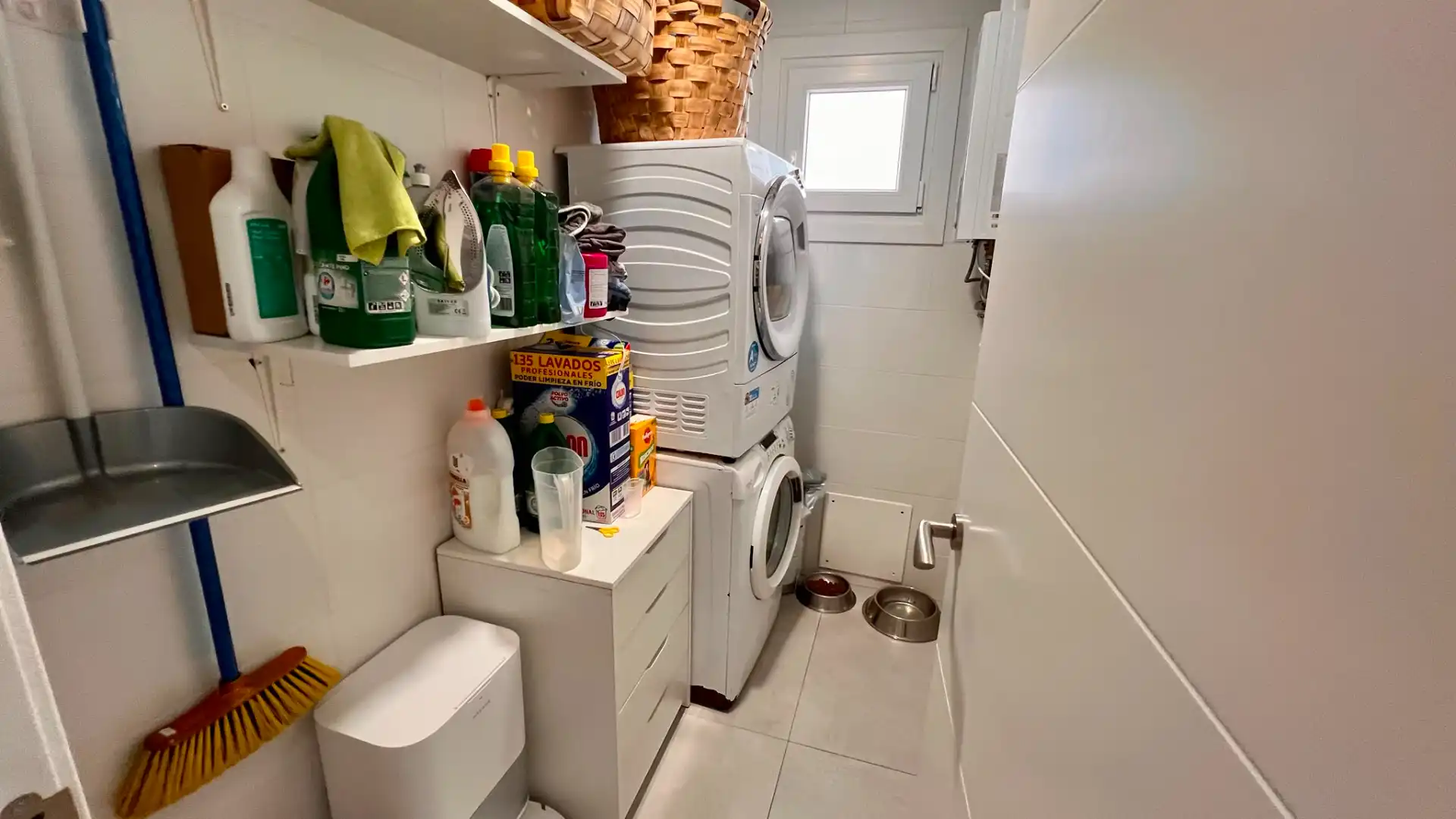 Wohnung zum Verkauf in Badajoz mit Klimaanlage, Heizung und Balkon