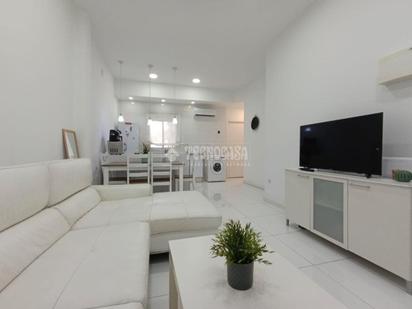 Sala d'estar de Pis en venda en Alicante / Alacant amb Calefacció, Moblat i Forn