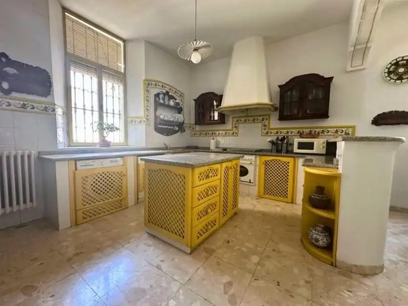 Cocina de Casa o chalet en venta en Villanueva del Arzobispo con Aire acondicionado, Calefacción y Terraza