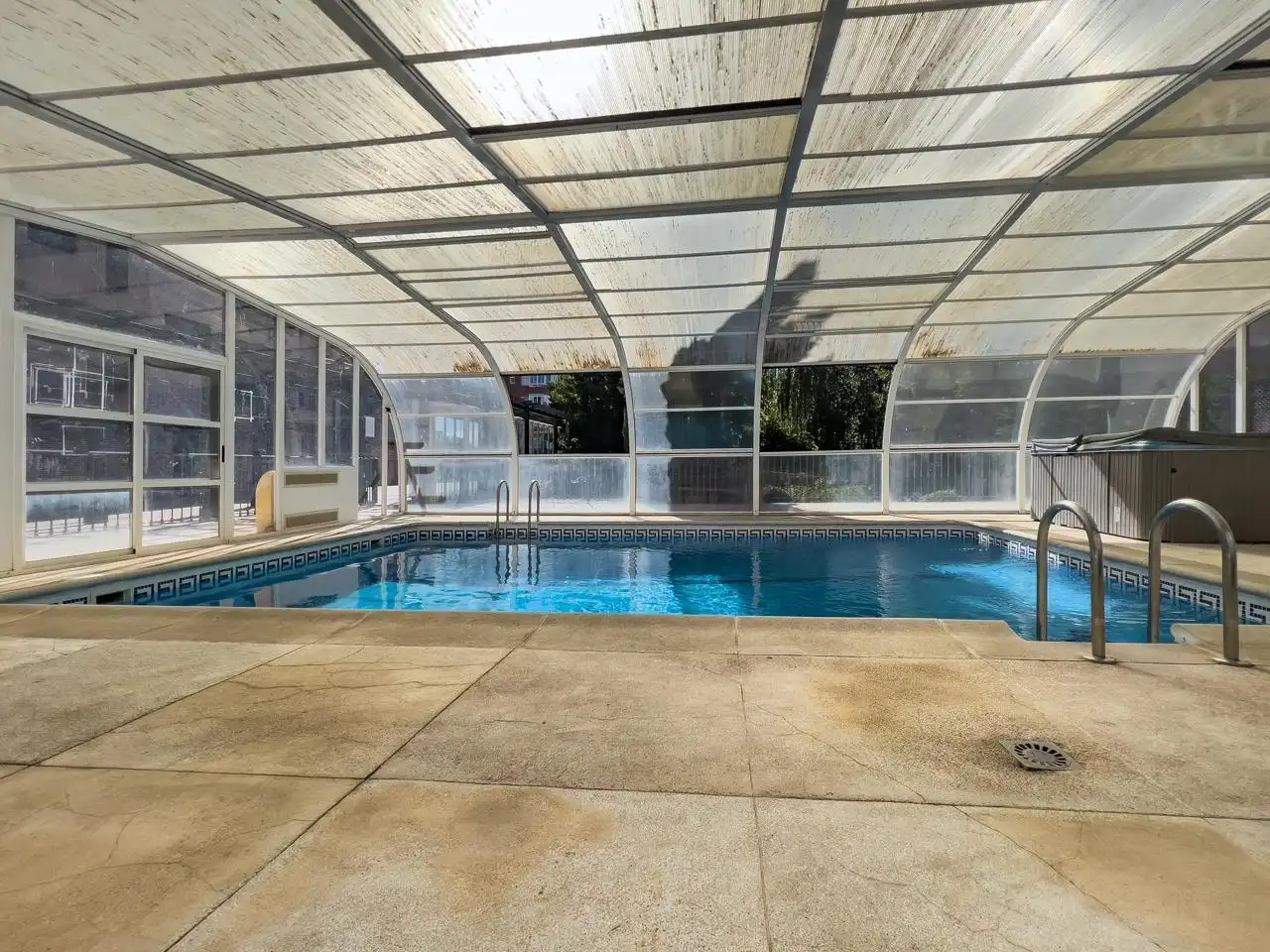 Piscina de Piso en venta en Sónsoles