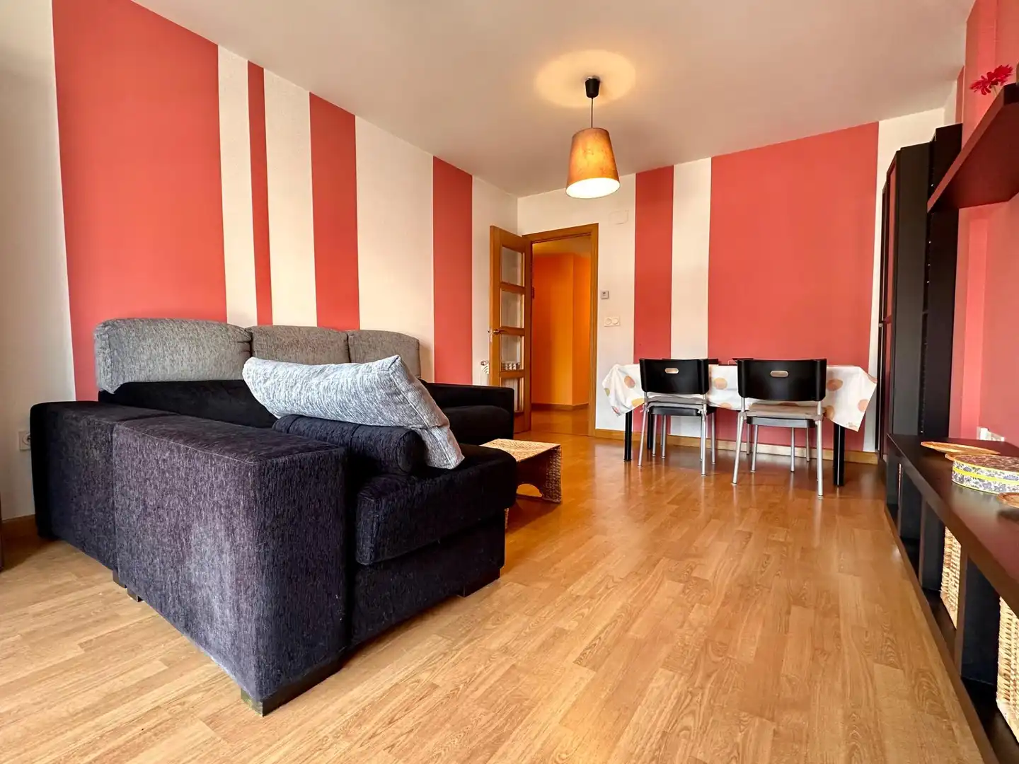 Living room of Apartments for sale in Ponferrada  with Heating, Storage room and Furnished