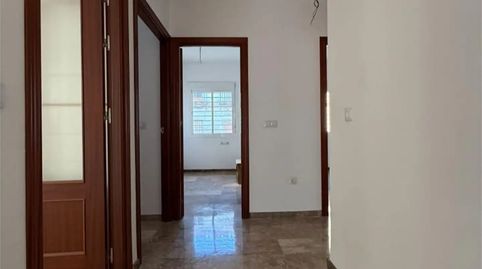 Foto 4 de Piso en venta en Calle Larga, 142, La Puebla del Río, Sevilla