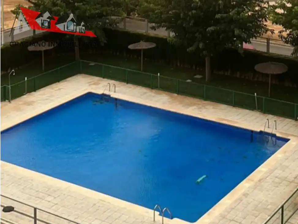 Schwimmbecken von Wohnung zum Verkauf in Albacete mit Heizung, Abstellraum und Balkon