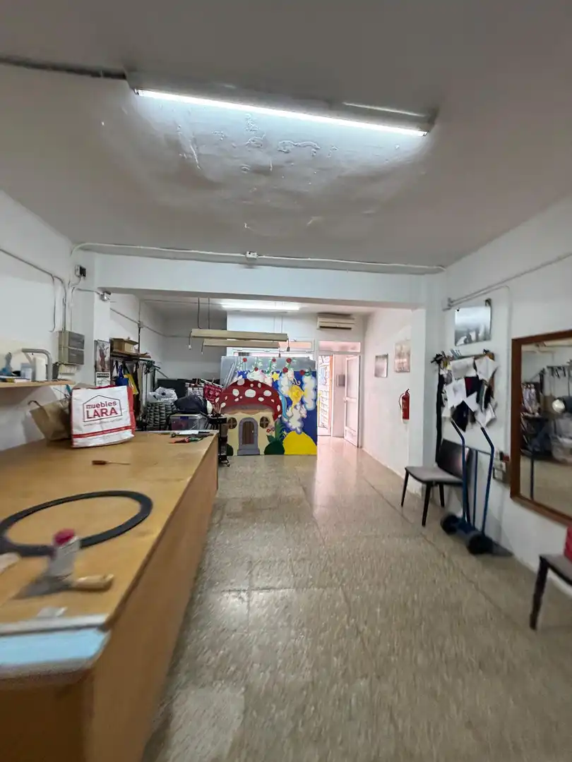 Local comercial en venda a Carrer de les Arts i dels Oficis, imagen 6