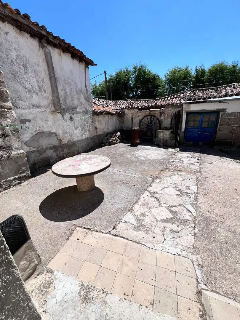 Exterior view of Houses for sale in Santa María del Cubillo  with Private garden