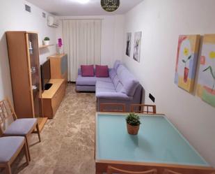 Living room of Apartment for sale in  Jaén Capital  with Air Conditioner, Heating and Balcony
