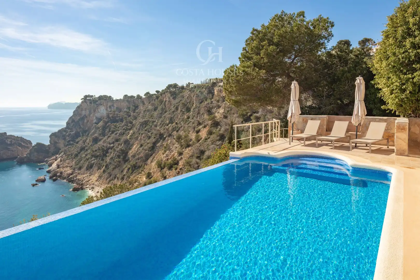 Swimming pool of Houses for sale in Jávea / Xàbia  with Air Conditioner, Private garden and Terrace
