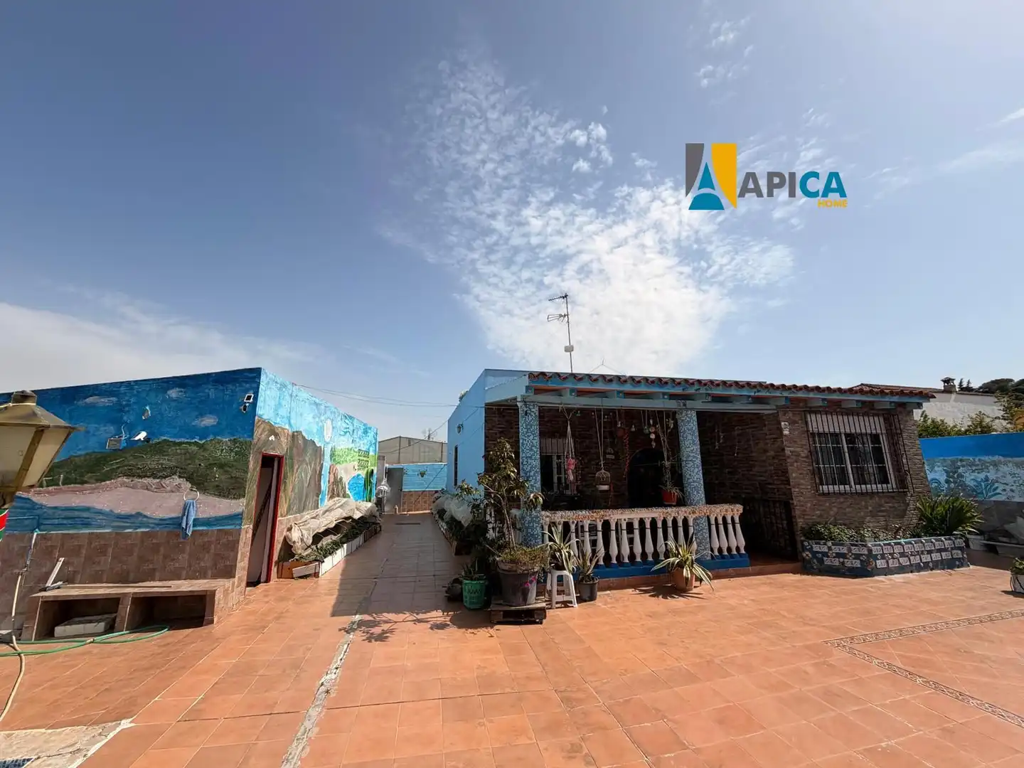 Houses for sale in Barbate  with Air Conditioner, Terrace and Storage room