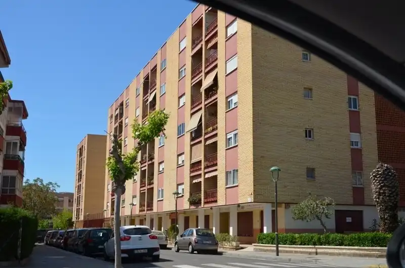 Vista exterior de Piso en venta en Tarragona