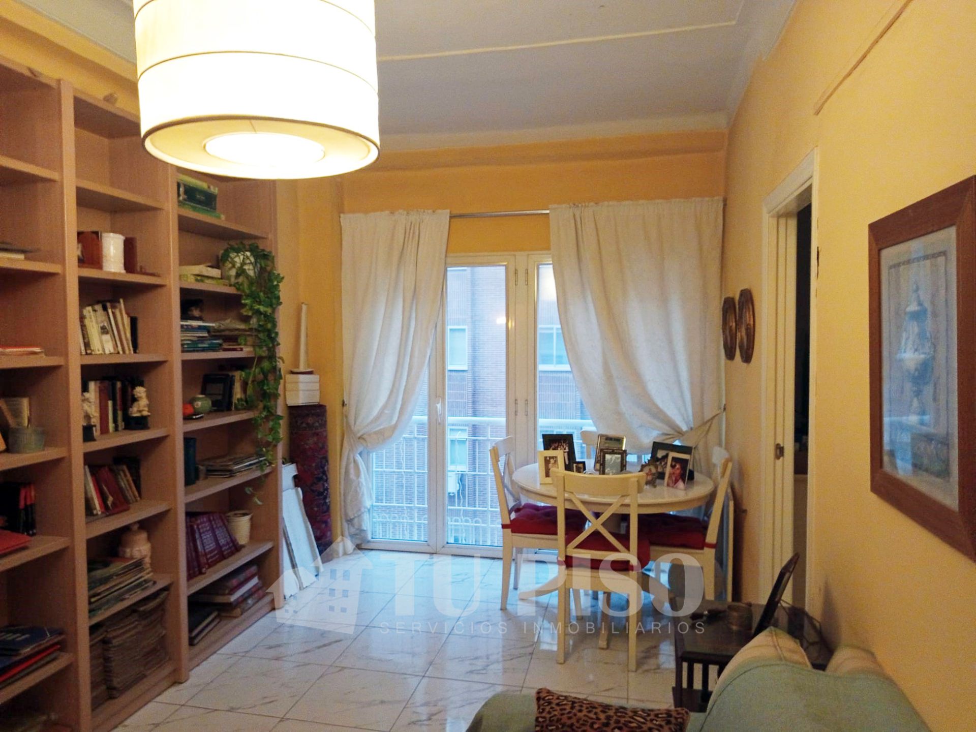 Bedroom of Flat for sale in  Madrid Capital  with Air Conditioner