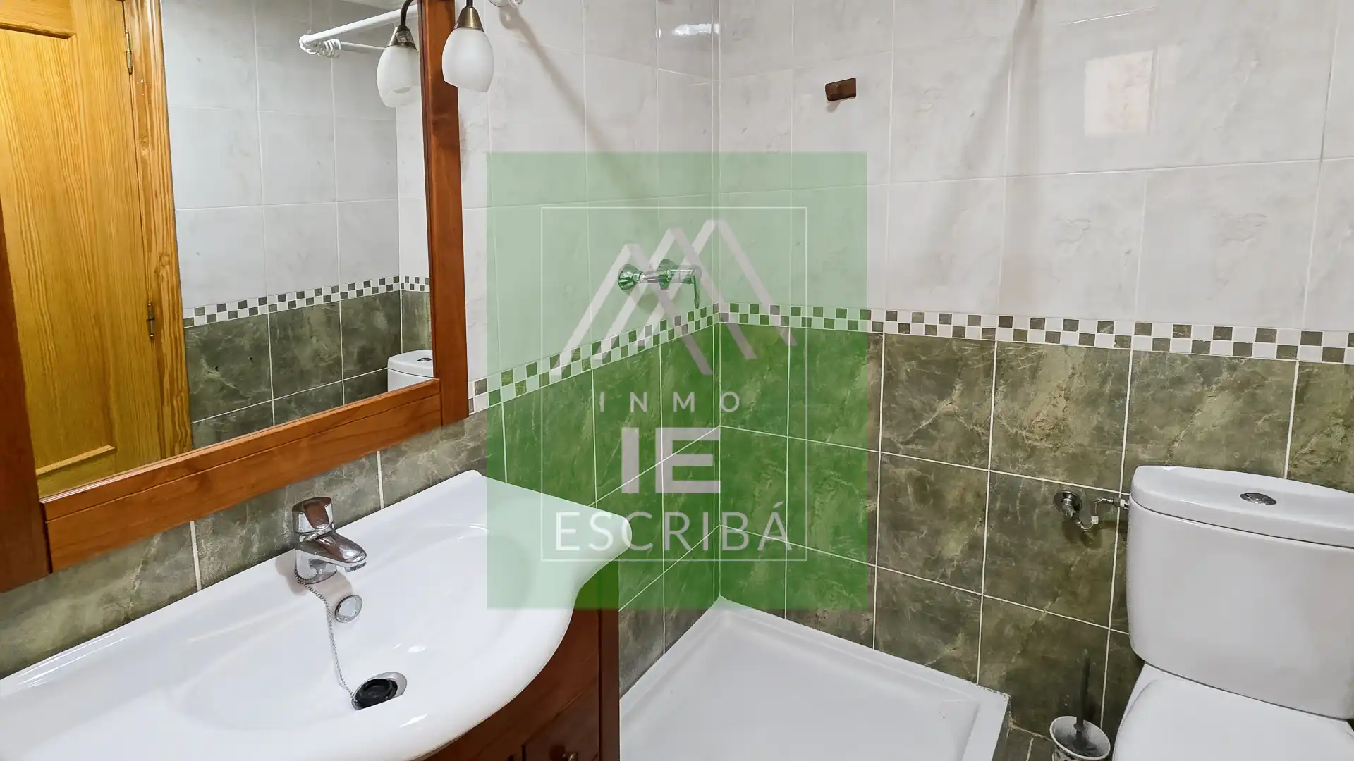 Bathroom of Flat for sale in Catadau  with Air Conditioner and Terrace