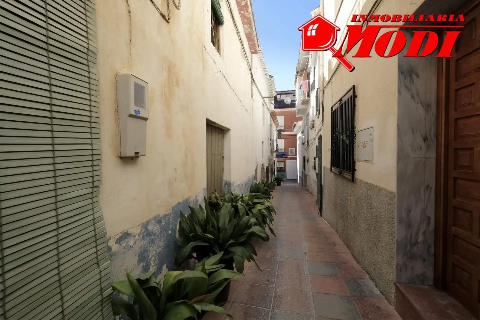 Casa con jardín en venta en Padul