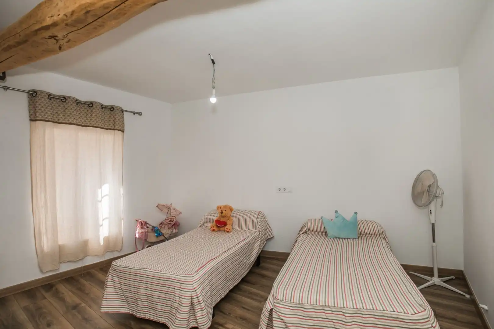 Dormitori de Casa o xalet en venda en Blascosancho amb Calefacció, Jardí privat i Terrassa