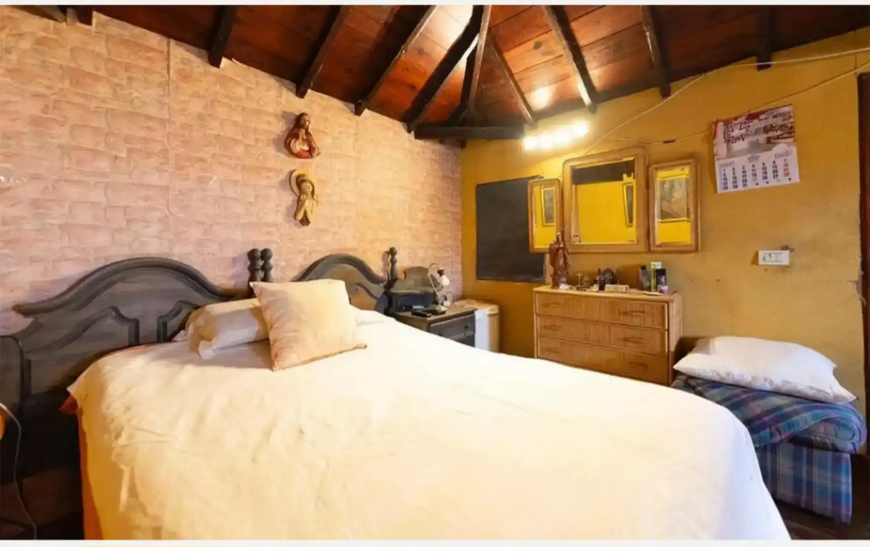 Habitación de Piso en venta en La Vega - El Amparo - Cueva del Viento