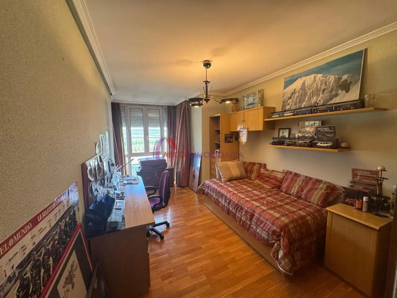 Habitación de Casa o chalet en venta en Alfoz de Quintanadueñas con Calefacción, Jardín privado y Amueblado