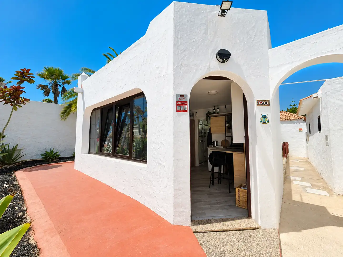 Vista exterior de Estudio en venta en Antigua con Aire acondicionado, Amueblado y Piscina comunitaria