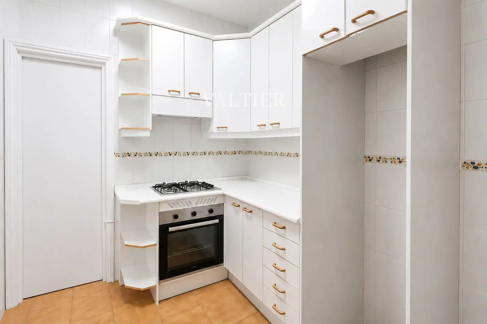 Kitchen of Flat for rent in Madrid