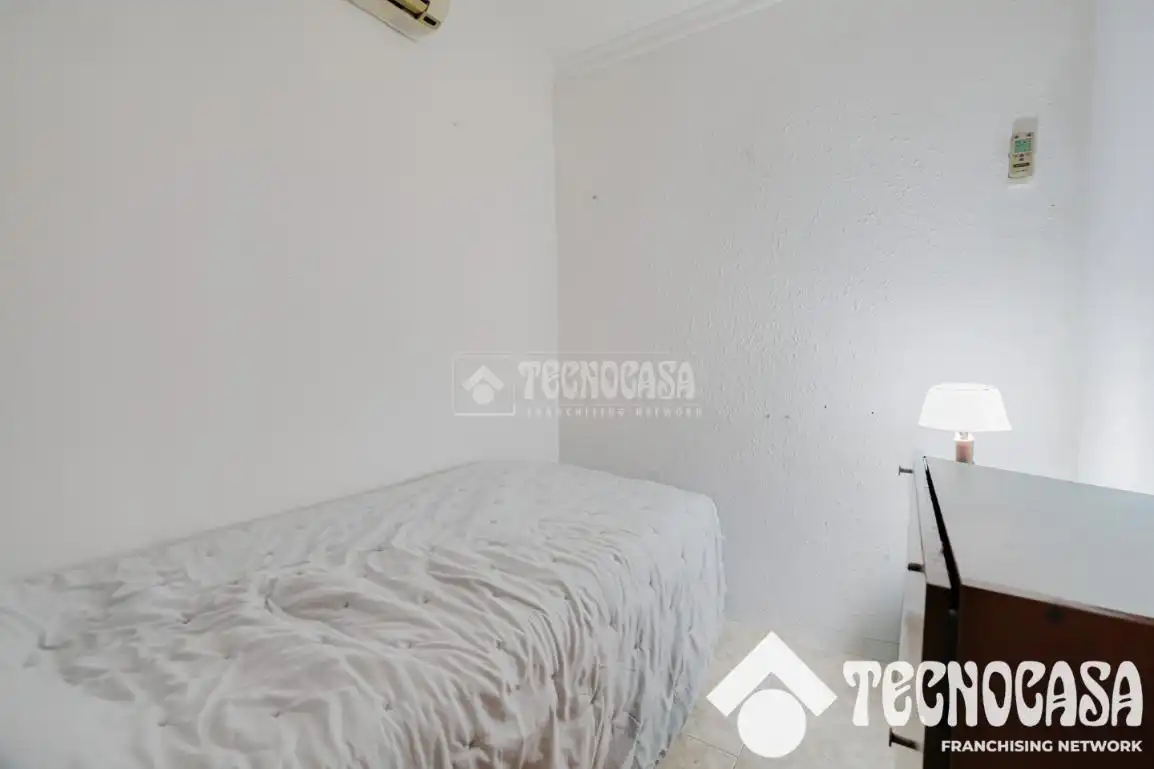 Bedroom of Flat for sale in Viladecans