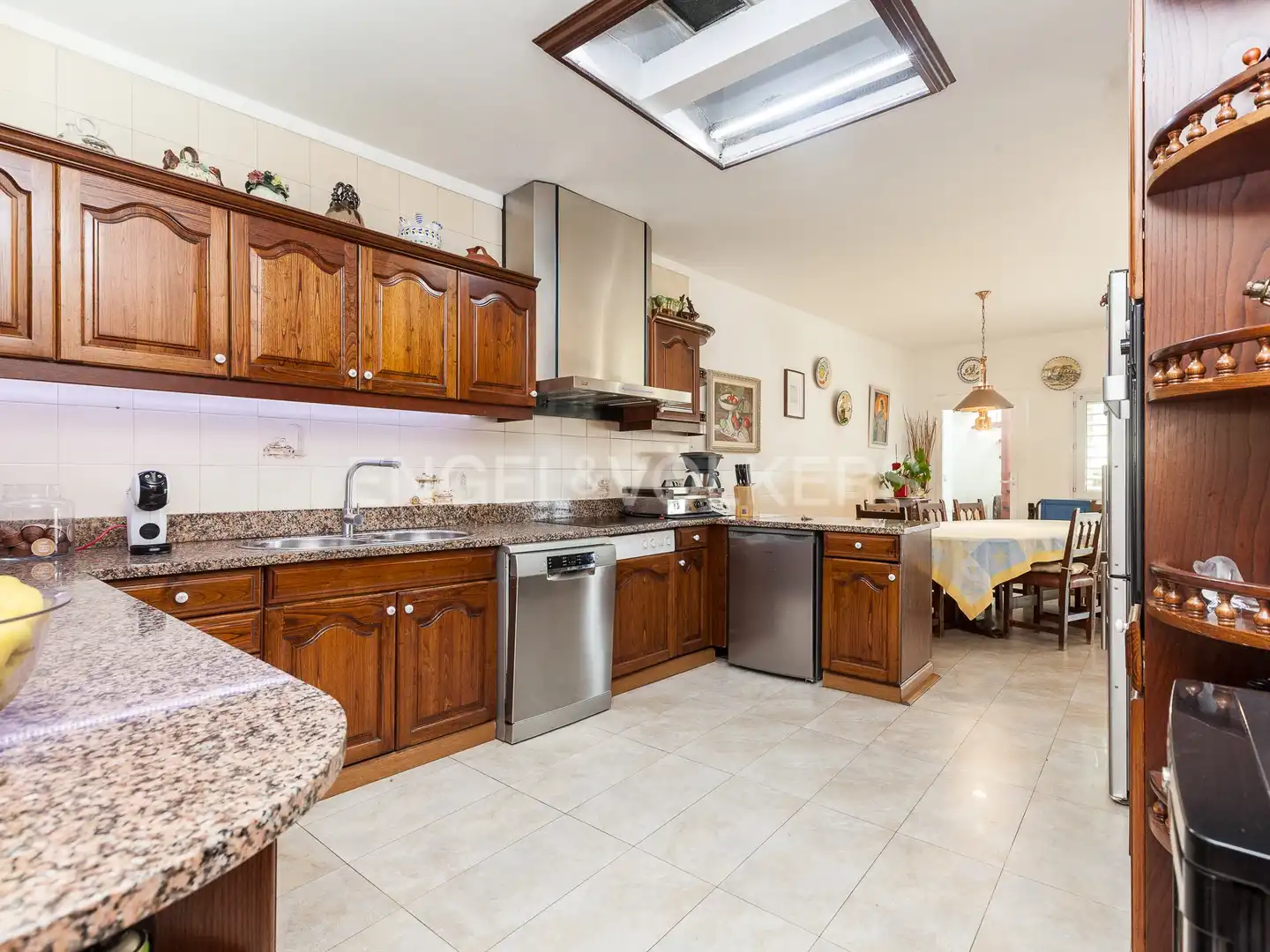 Cocina de Casa o chalet en venta en Mataró con Aire acondicionado, Calefacción y Jardín privado