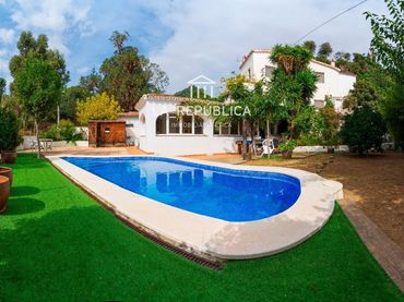 Villa avec balcon à vendre à Cabrera de Mar