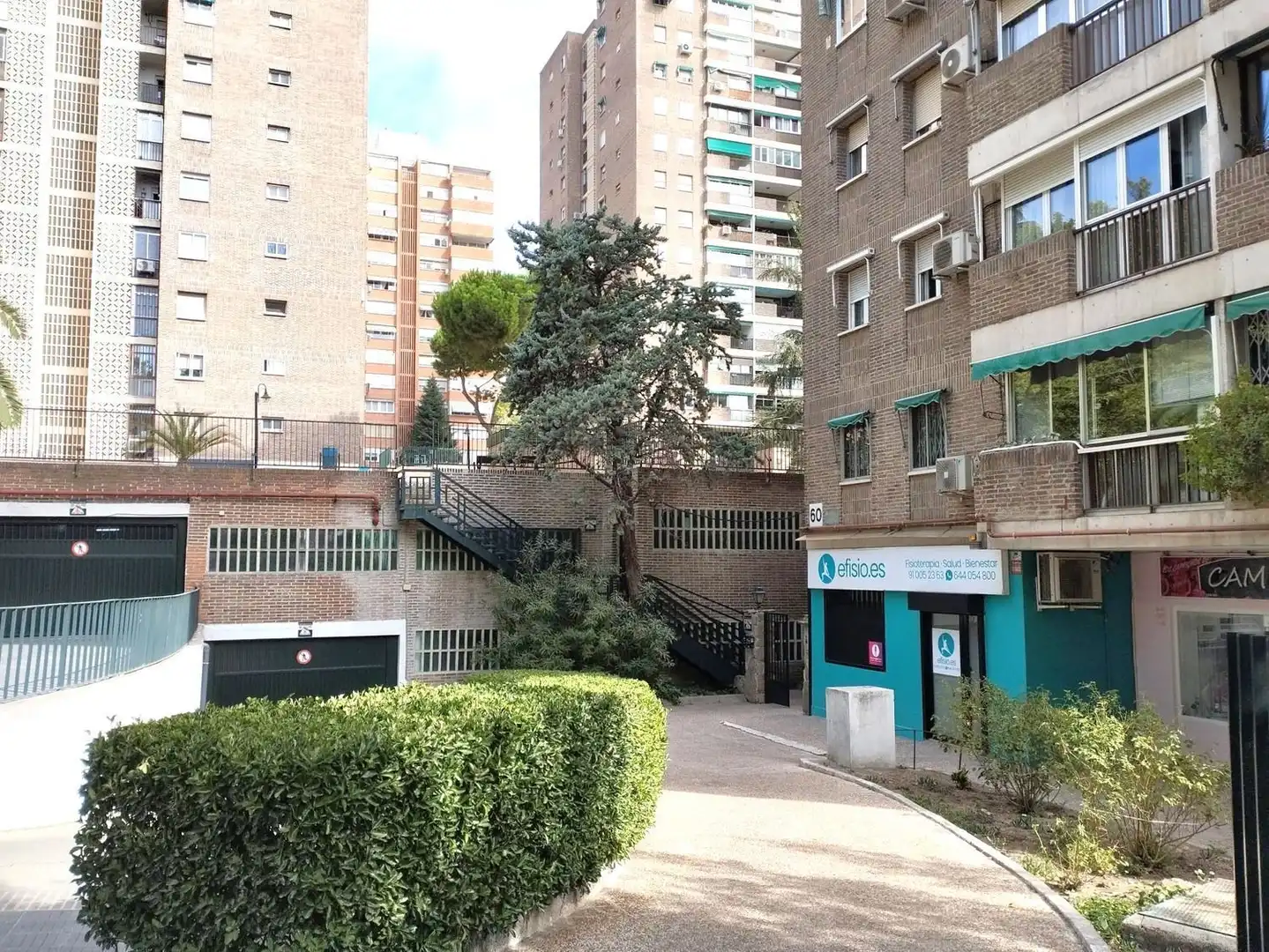 Local comercial en venda a Calle de Santiago de Compostela, imagen 3