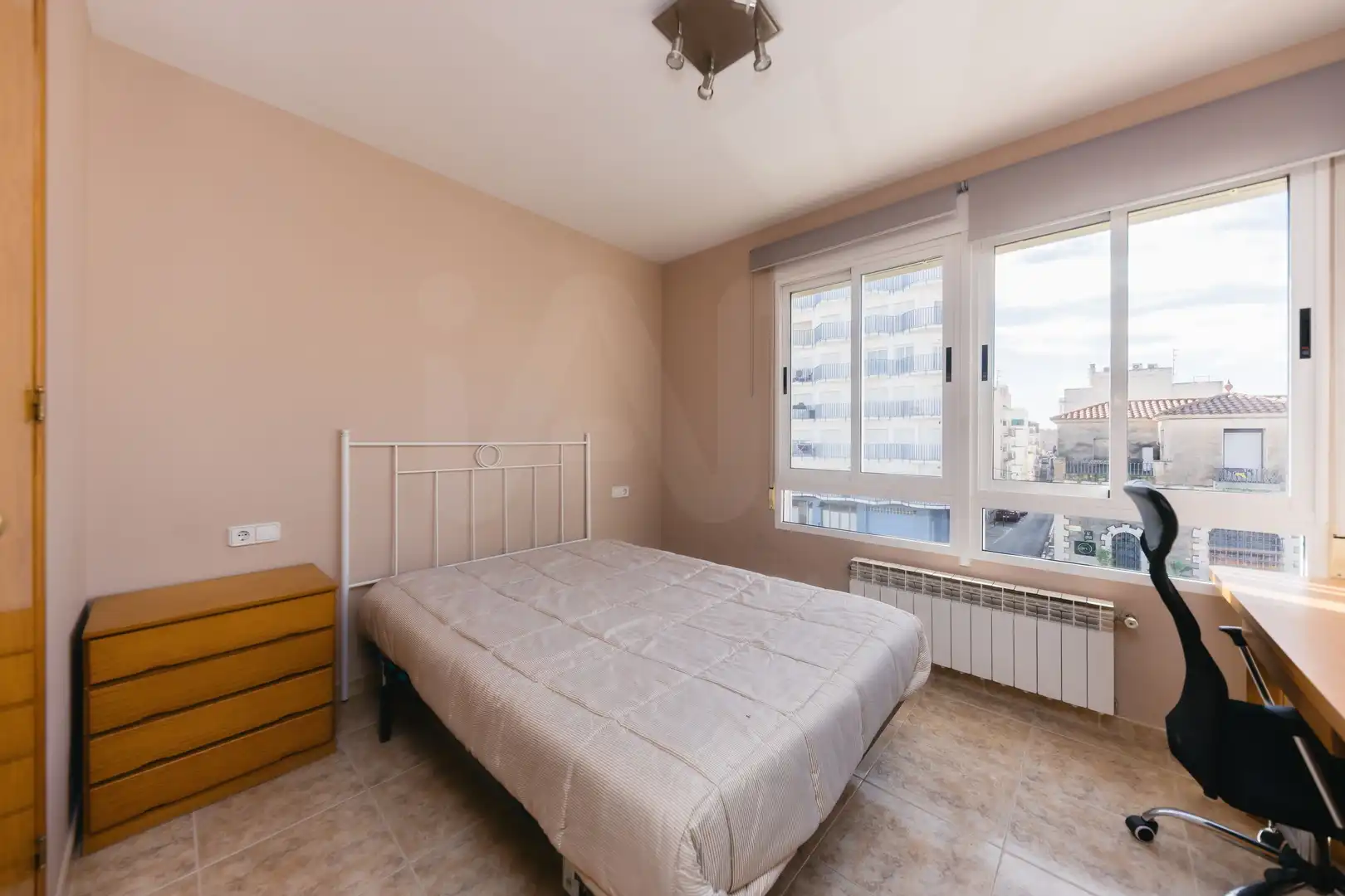 Bedroom of Buildings for sale in L'Ampolla