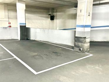 Einzelparkplatz zum Verkauf in Calle Obispo Manuel Fernández Castro 2