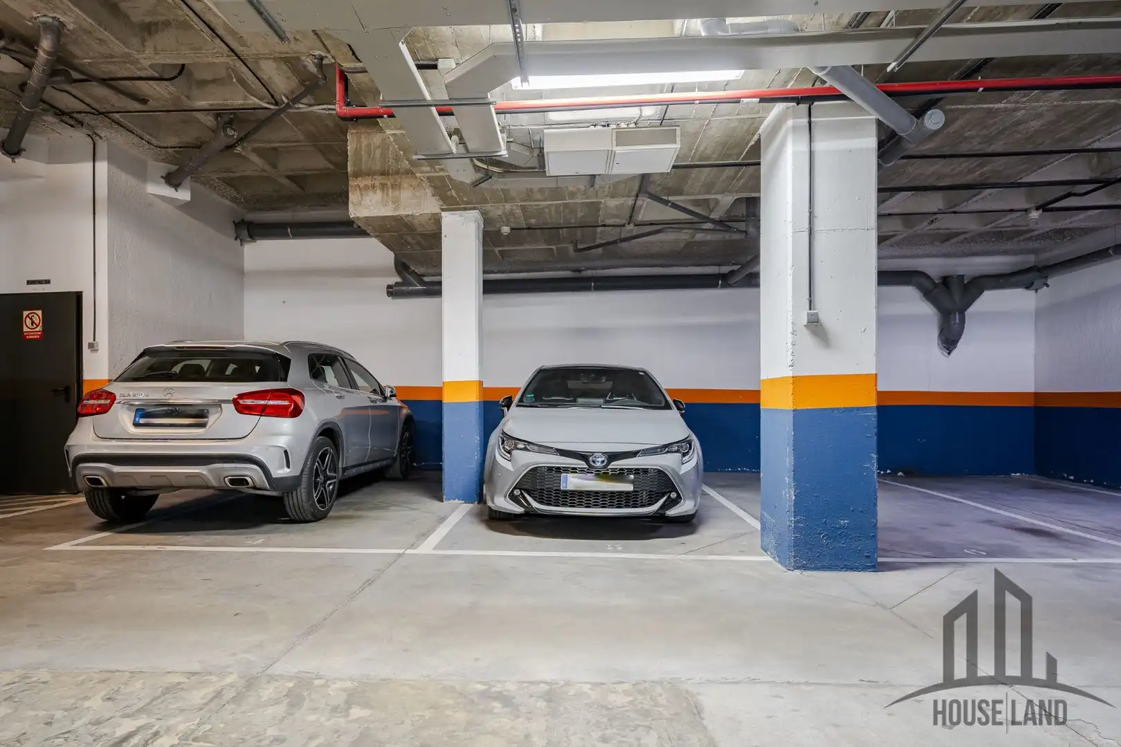 Parking de Piso en venta en Madrid con Aire acondicionado, Calefacción y Trastero