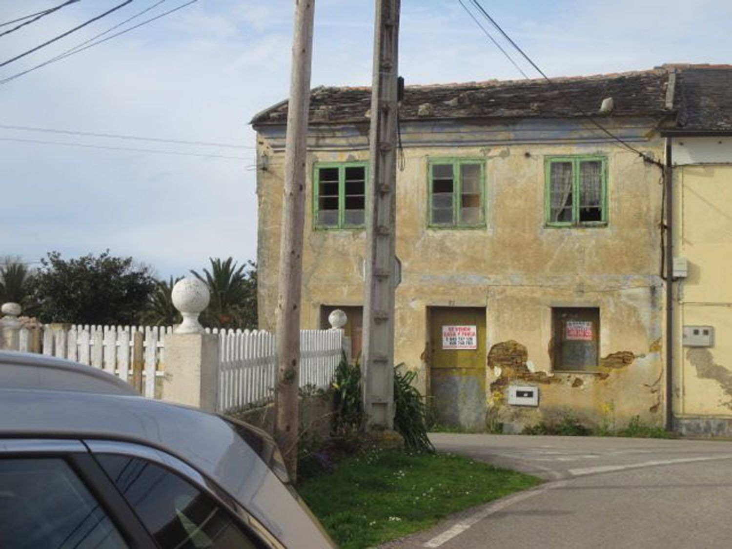 Exterior view of House or chalet for sale in Ribadeo  with Storage room
