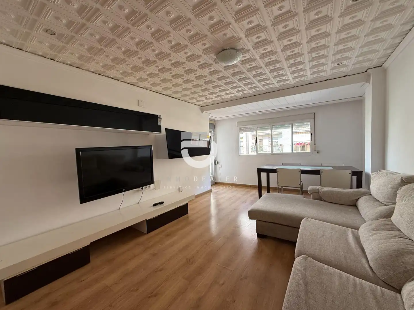 Sala d'estar de Pis en venda en Gandia amb Parquet i Balcó