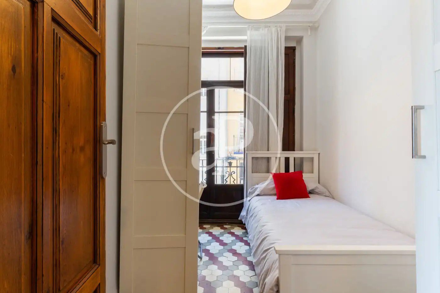 Flat with terrace to rent in C/ de la Corona, imagen 20