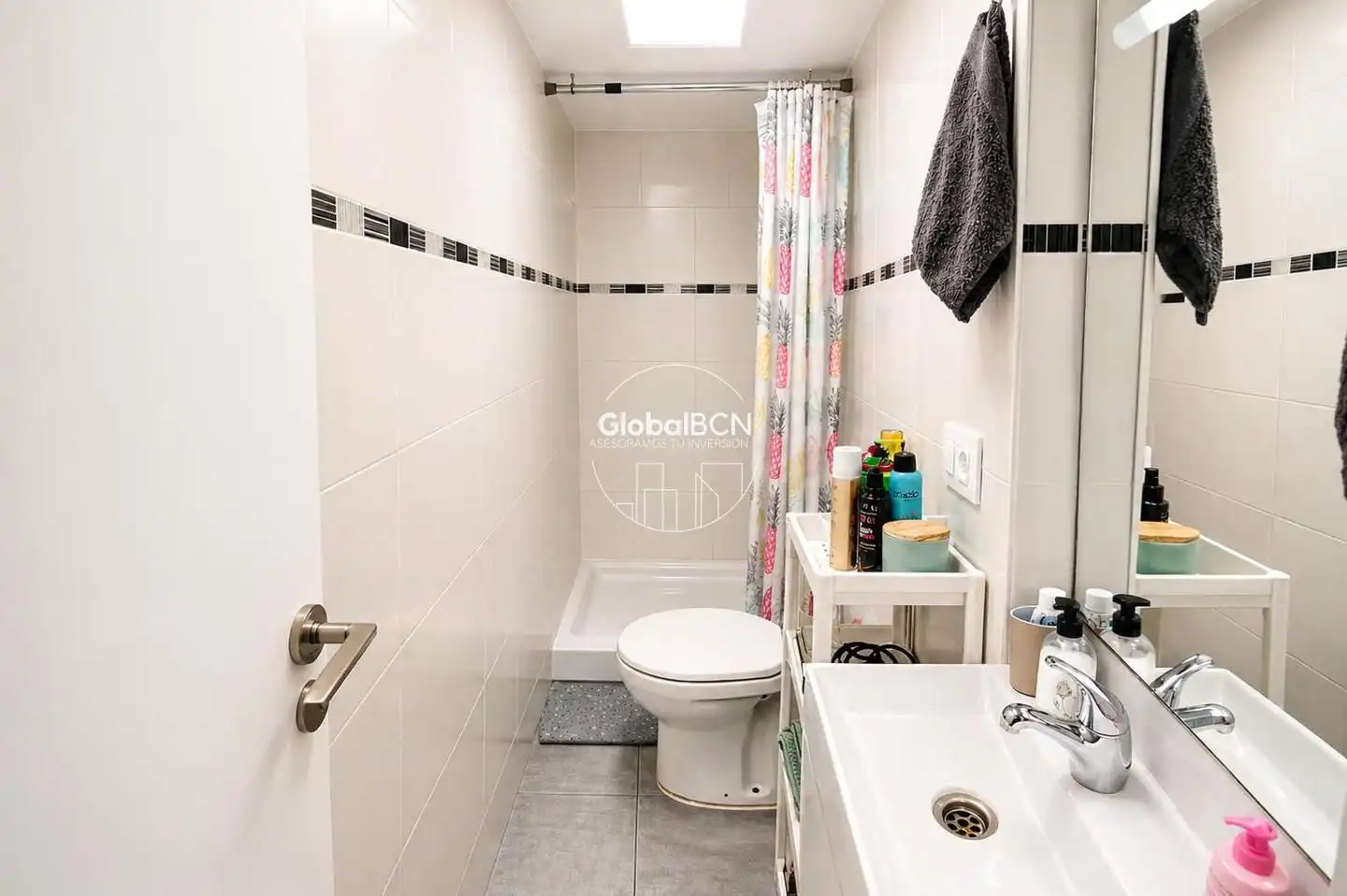 Baño de Piso en venta en Barcelona con Aire acondicionado, Amueblado y Balcón