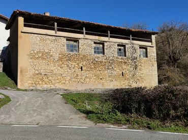 Casa rústica en venda a Calle San Antón 13