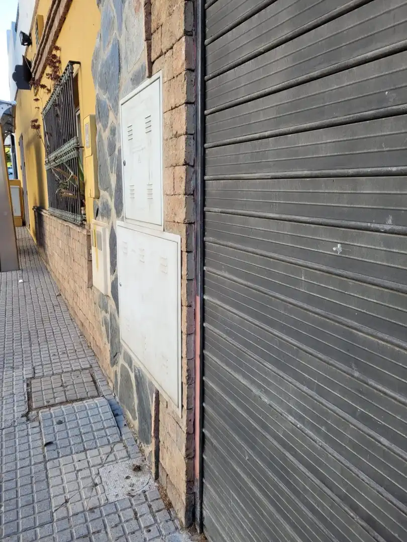 Local comercial en venta en Núcleo urbano, imagen 3