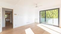 Bedroom of Apartment for sale in Sant Cugat del Vallès  with Air Conditioner, Heating and Private garden