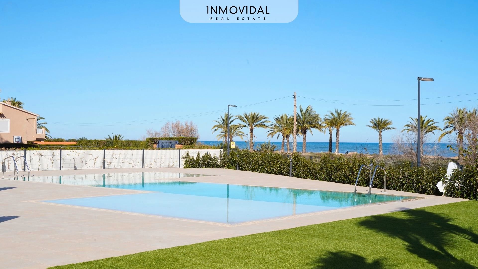 Piscina de Apartament en venda en Dénia amb Aire condicionat, Calefacció i Terrassa