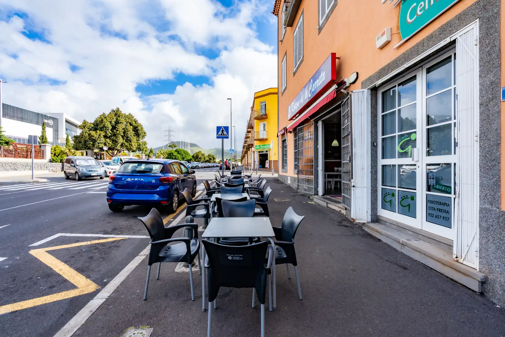 Local en venta en San Cristóbal de la Laguna con Aire acondicionado, Terraza y Amueblado