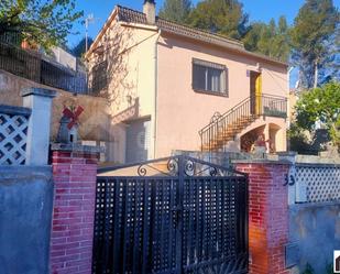 Vista exterior de Casa o xalet en venda en Vacarisses amb Jardí privat