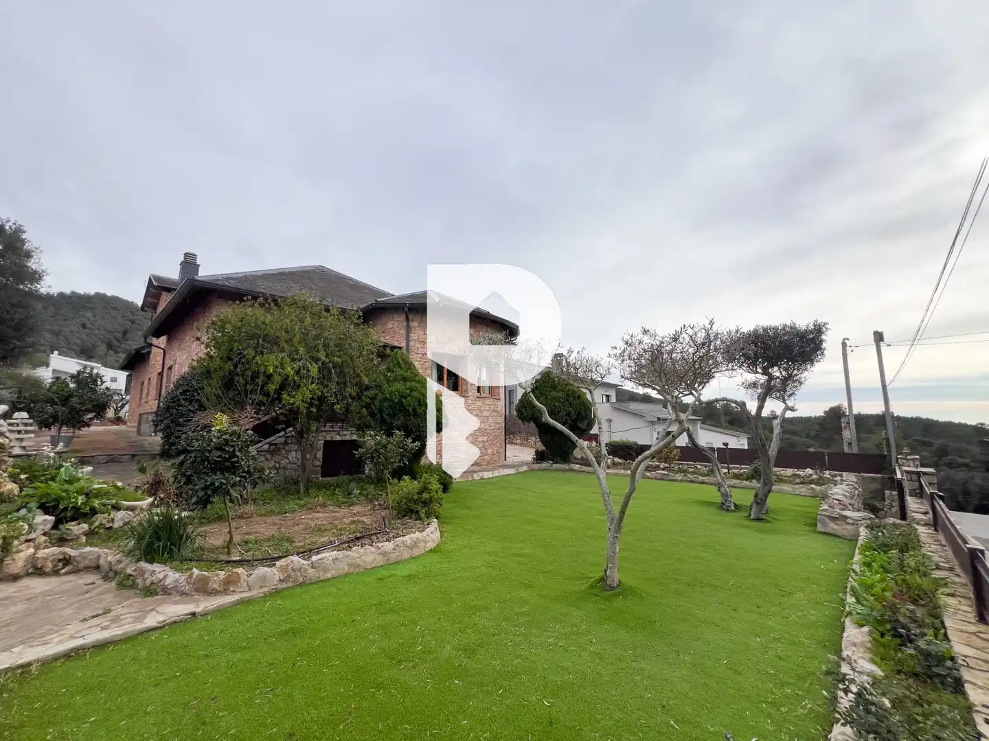 Jardí de Casa o xalet en venda en Vallirana amb Aire condicionat, Calefacció i Jardí privat