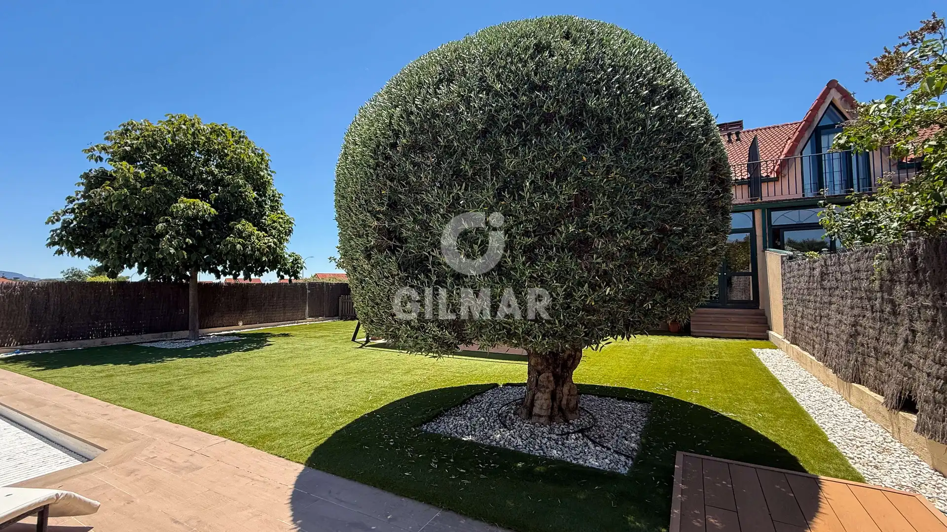 Jardí de Casa adosada en venda en Guadarrama amb Calefacció, Jardí privat i Piscina
