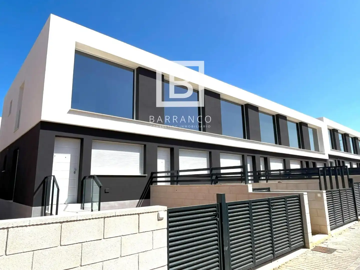 Reihenhaus zum Verkauf in Calle Malta, imagen 2