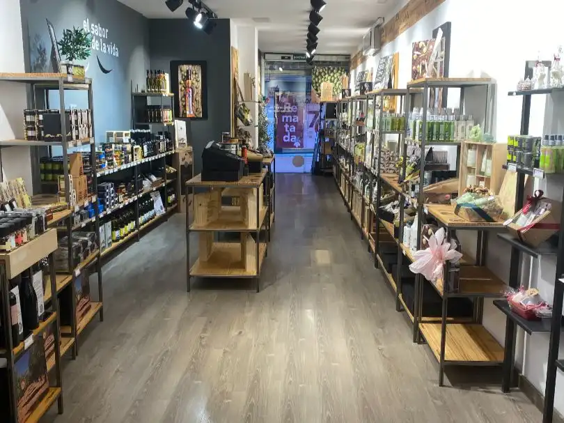 Local comercial en traspàs a FONT VELLA 5, imagen 6