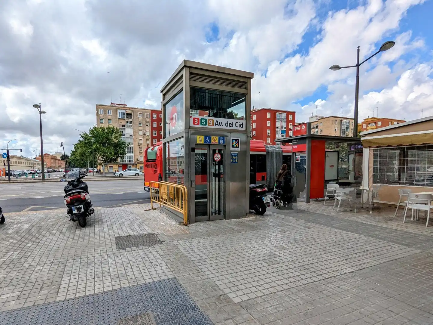 Aparcament de Pis de lloguer en Valencia amb Aire condicionat, Moblat i Balcó