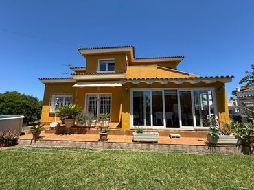 Villa con balcone in vendita a Las Marinas / Les Marines