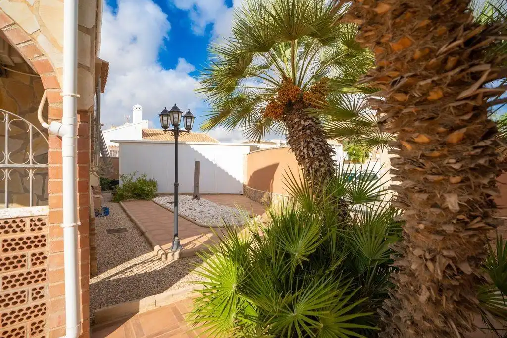 Jardí de Casa o xalet en venda en Orihuela