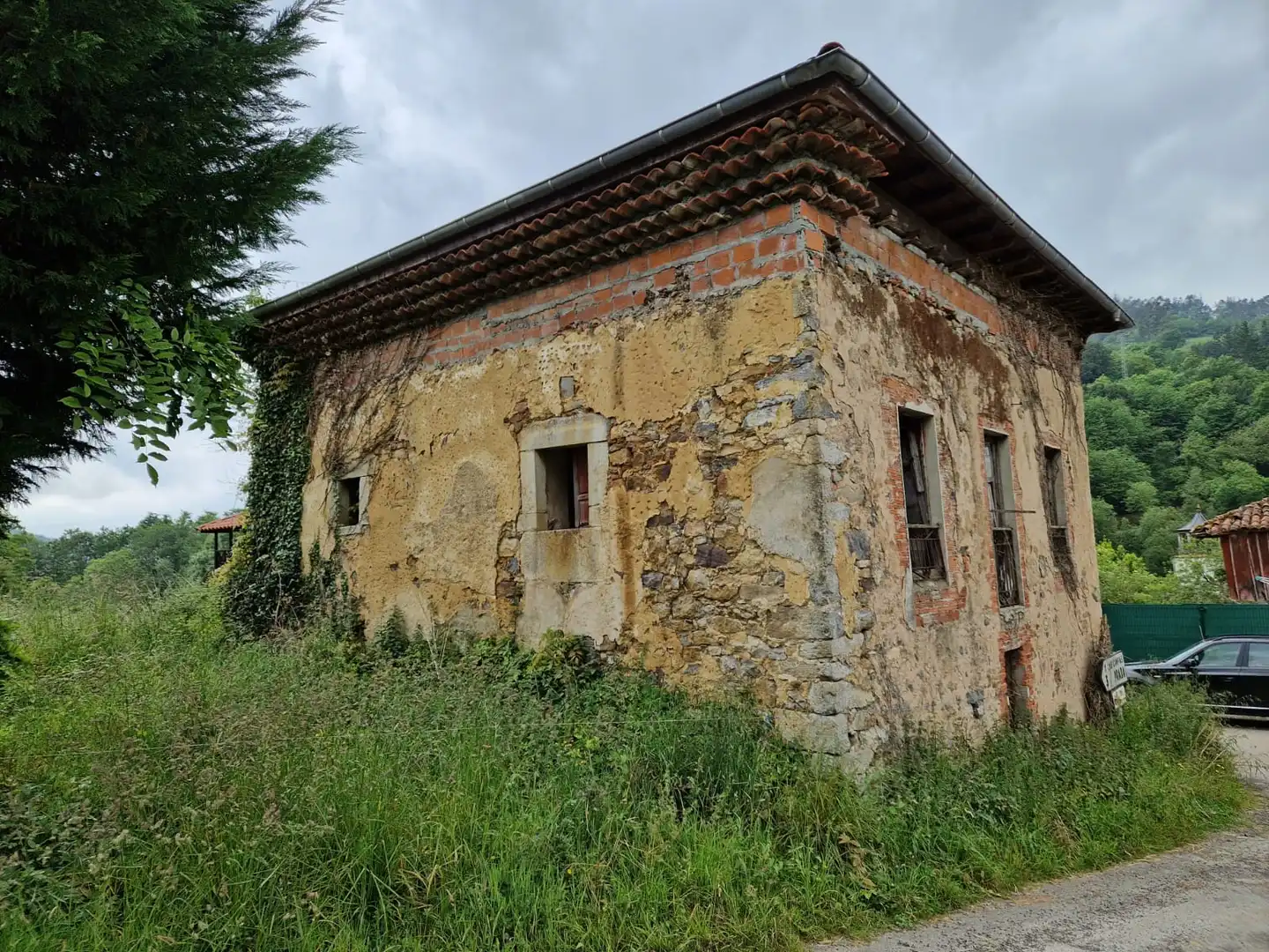 Casa o xalet en venda a Calle Linares, Salas