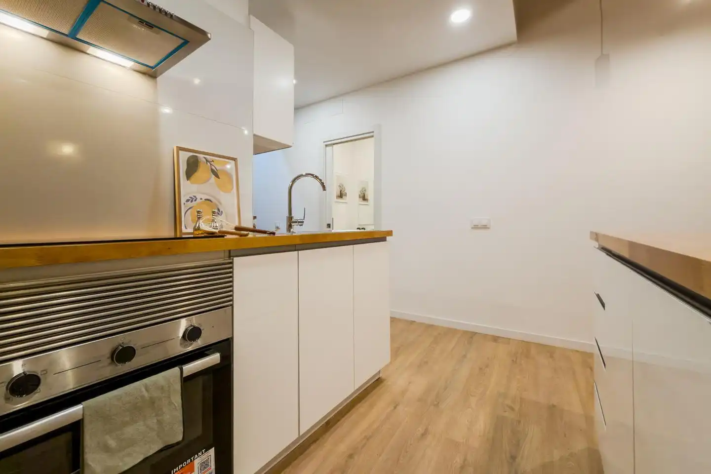 Cocina de Dúplex en venta en Barcelona con Aire acondicionado y Amueblado